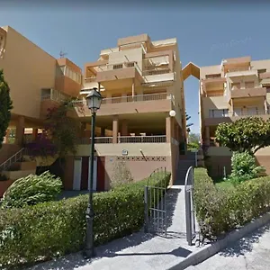 Con La Playa A 200 Metros Apartamento Granada