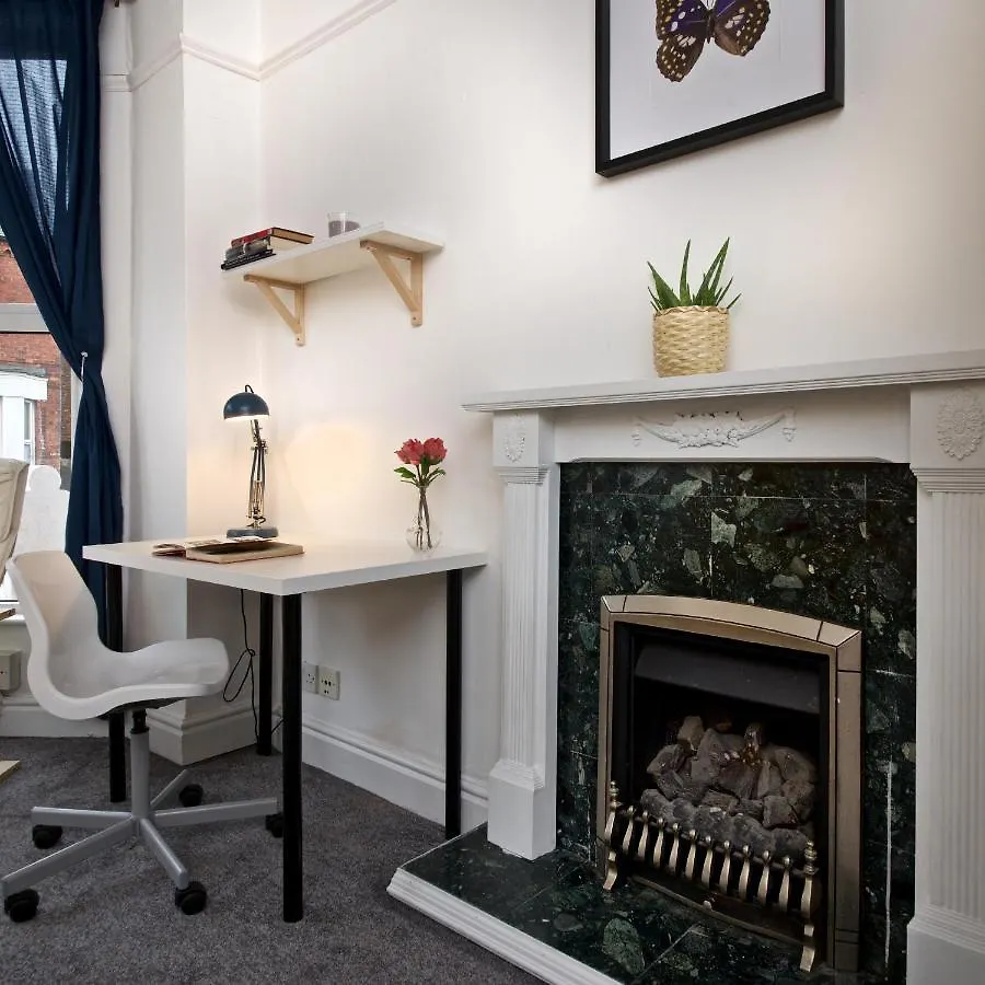 Liverpool City Stays - Economy Room Close To City Centre Gg